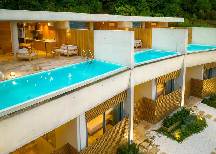 Thesis * Σκάλα Ποταμιάς